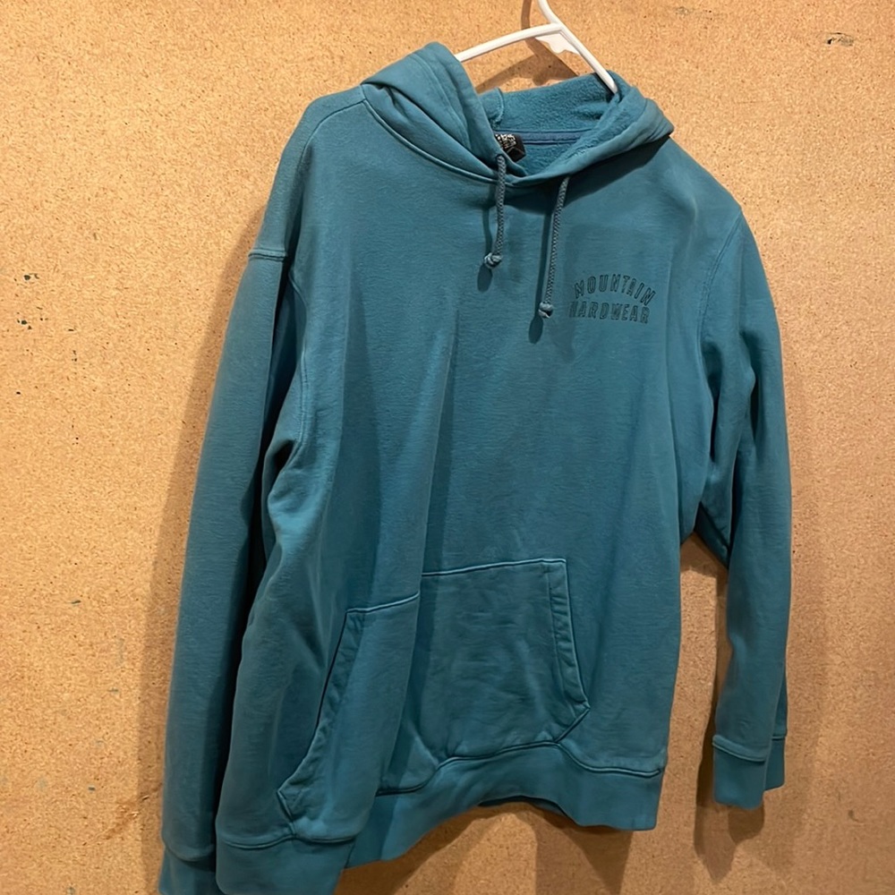 Mountain hardware hoodie